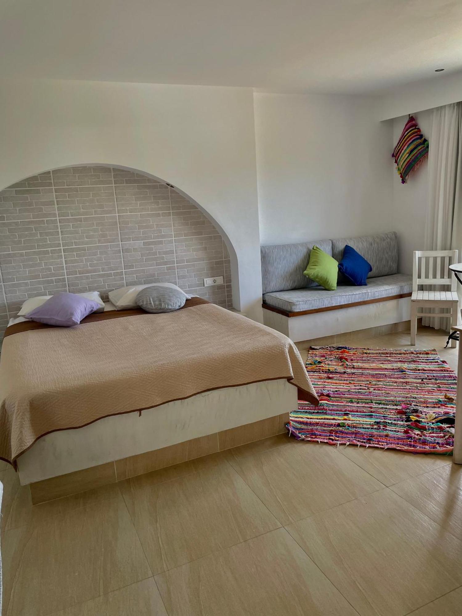 Kostas Studios Фалираки Екстериор снимка